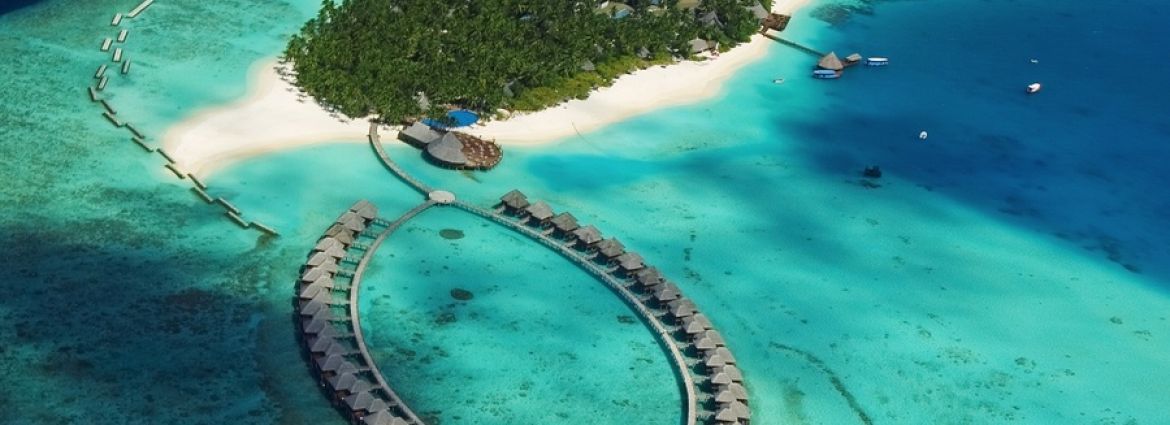 Vilureef Beach and Spa Resort